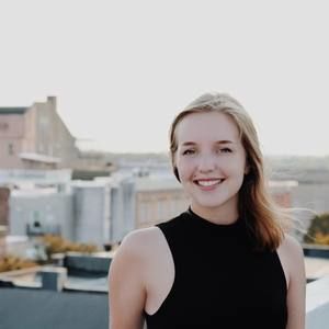 Meet your Posher, Hannah